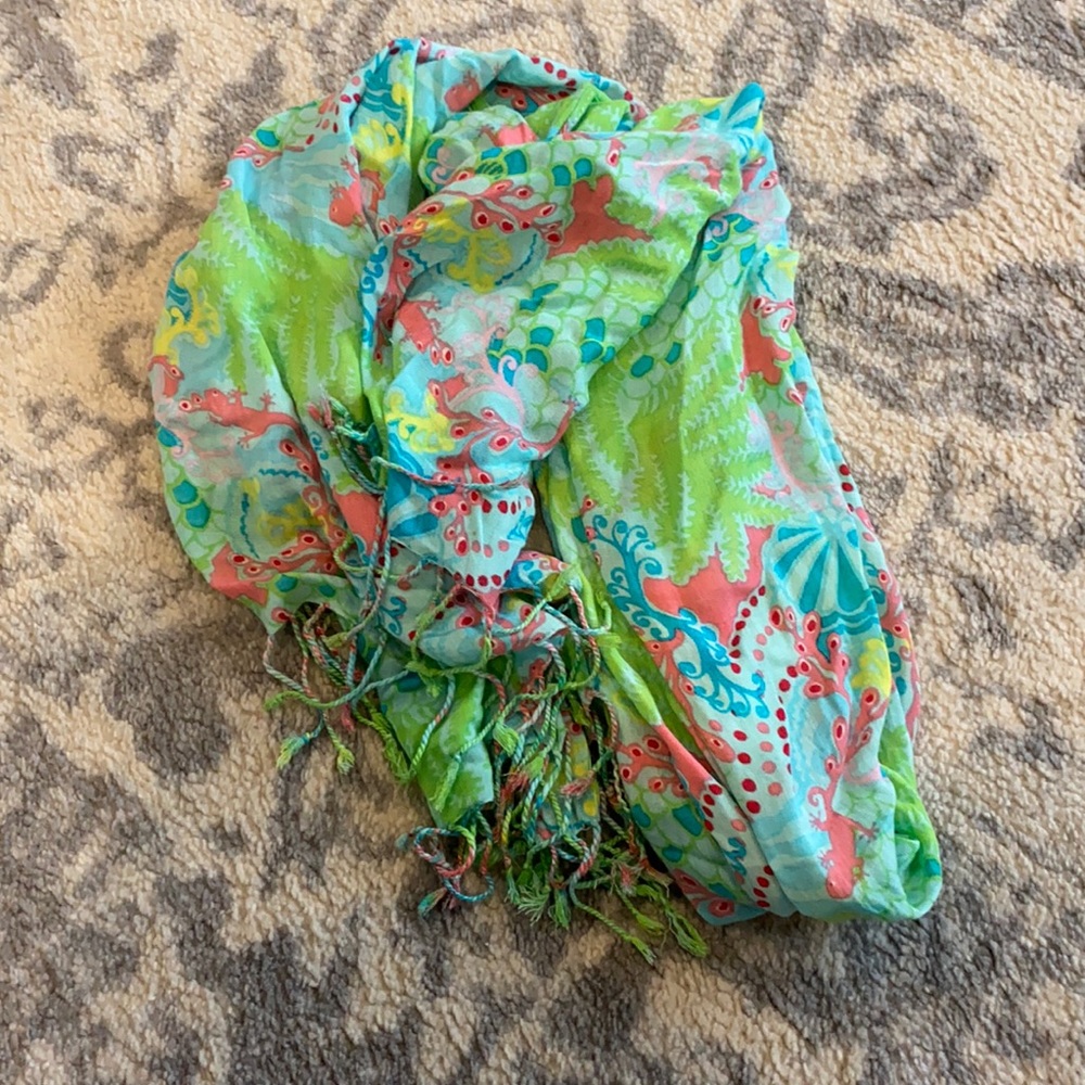 Women’s Lilly Pulitzer scarf